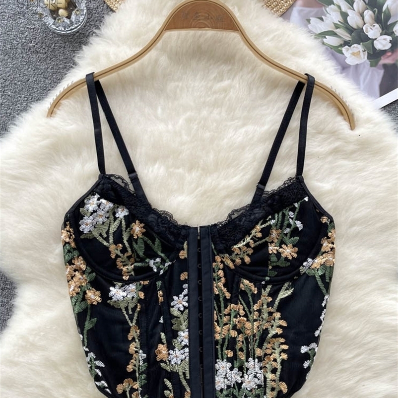Camisoles Tanks SINGREINY Embroidery Strap Camisole Women Summer Retro French Elastic Waist Lace Female Backless Slim Streetwear Tank Tops 230426