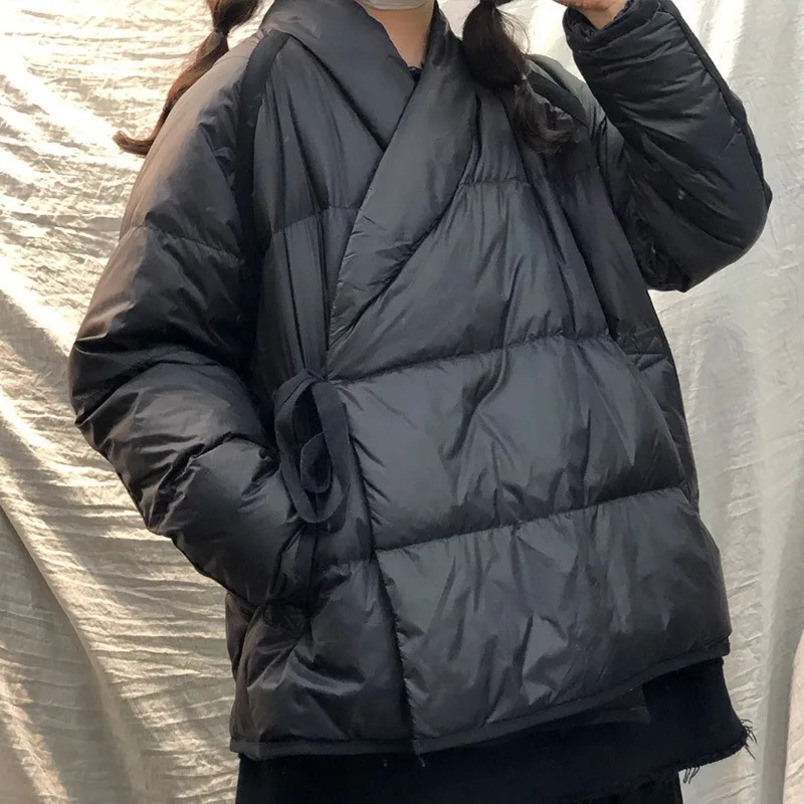 Winter womens down jacket warm retro short white duck down jacket fashionable solid color loose thick coat womens street clothing 241108