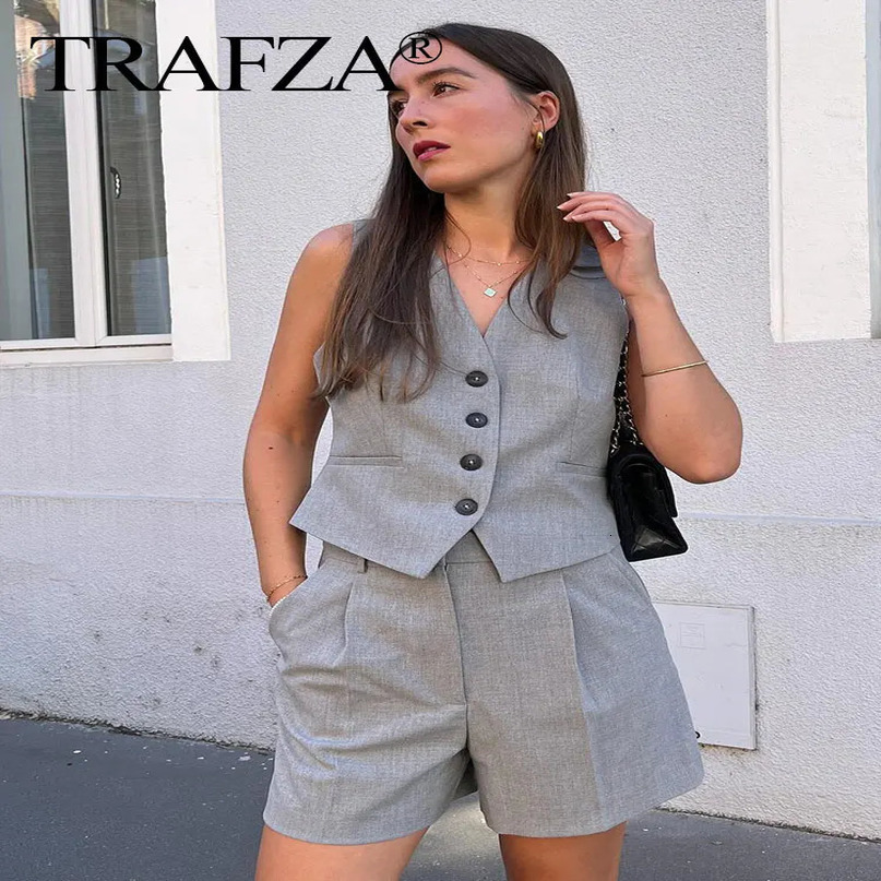 TRAFZA Women Vest Pant Suit Vintage Solid Vneck Single Breasted Sleeveless Vests Top Shorts Summer Woman Streetwear Grey Sets 240423