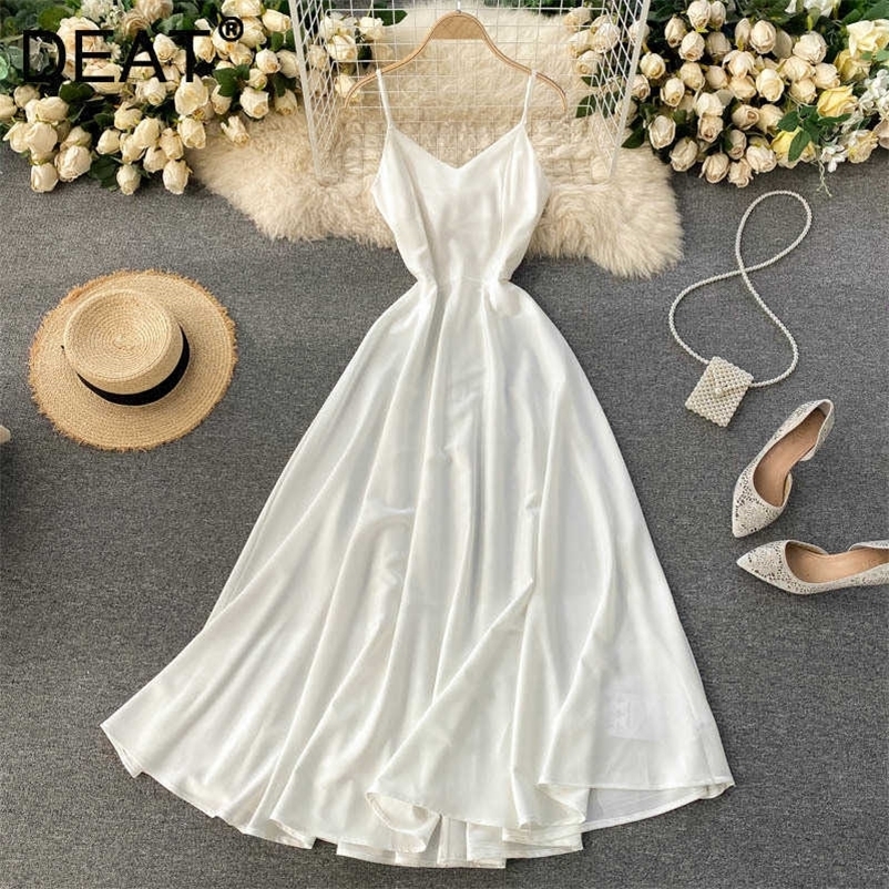 DEAT Women Sling Vacation Beach Dress V- Neck Sleeveless Arrivals Lady Temperament Fashion Spring Summer 11D2086 210709