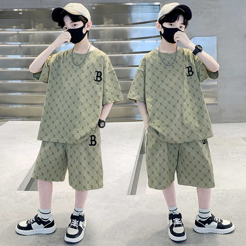 3146 people have rated positivelyBoys Summer Outfit Set 2025 New Stylish Summer Short Sleeve for Older Boys C250924