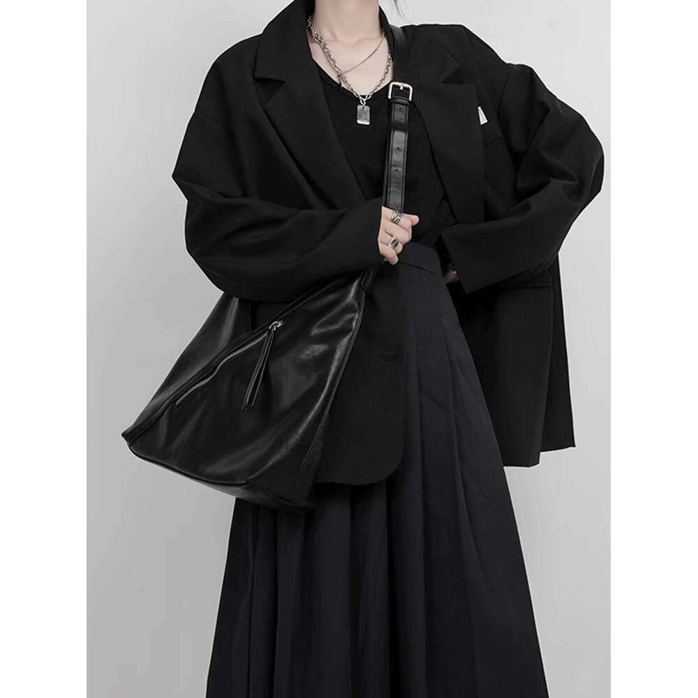 Designer Bag Luxury Bag Classic Women's Large Black Shoulder Fashionable High Quality Crossbody Casual Soft Leather Handbag Lazy Retro Tote Bag