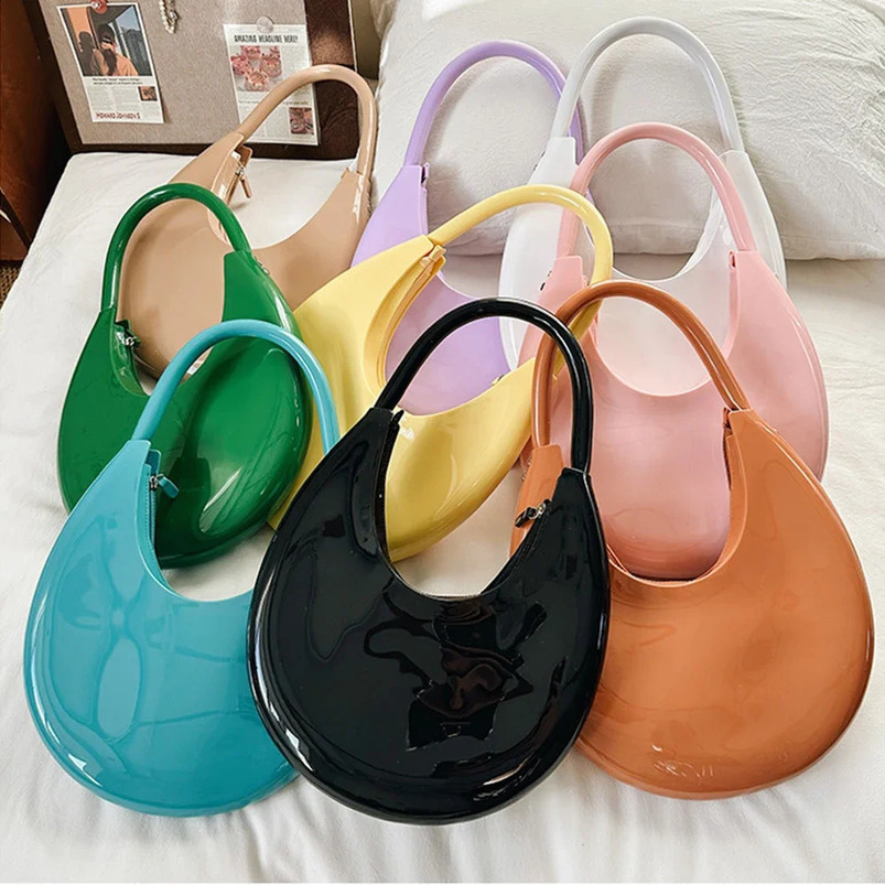 Candy colored jelly womens bag y half moon shoulder ner PVC handbag smooth beach armrest 240926
