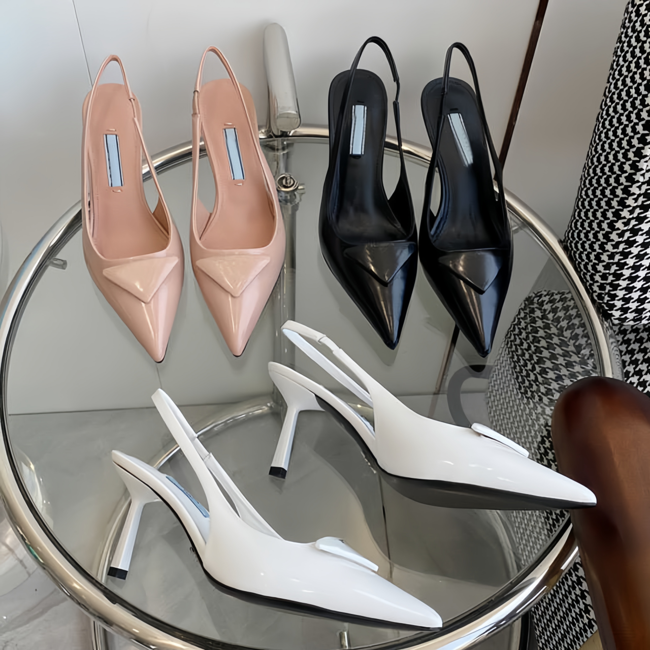 Designers Womens High Heel Sandals Luxurys Bowtie Letter Sandals Sexy Pointed Toe 65mm 95mm Heels Shoes Summer 35-42