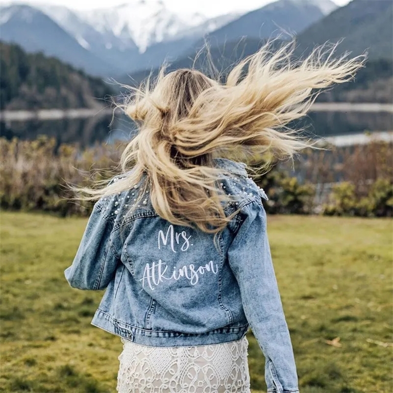 Wedding Embroidery Jeans Jacket Coat with Pearls Custom Personalized Denim Jacket Embroidered Bride Denim Shirt Future Mrs Coats 240717