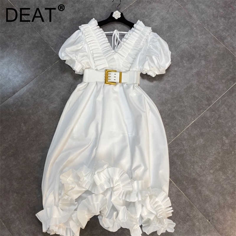 DEAT Women Ruffles Pleated Dress V-Neck Short Sleeve Arrivals Lady Sexy Temperament Fashion Spring Summer 11D1087 210709