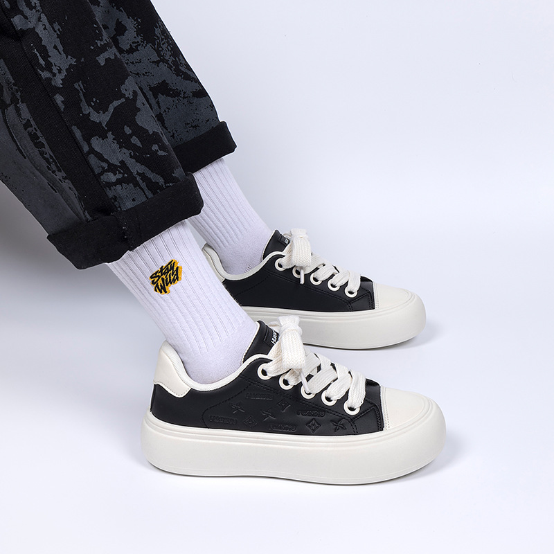 HUAN QIU Free shipping Designer Casual Shoes Versatile board shoes black low cut shoes thick soled height increasing sports shoes luxurious