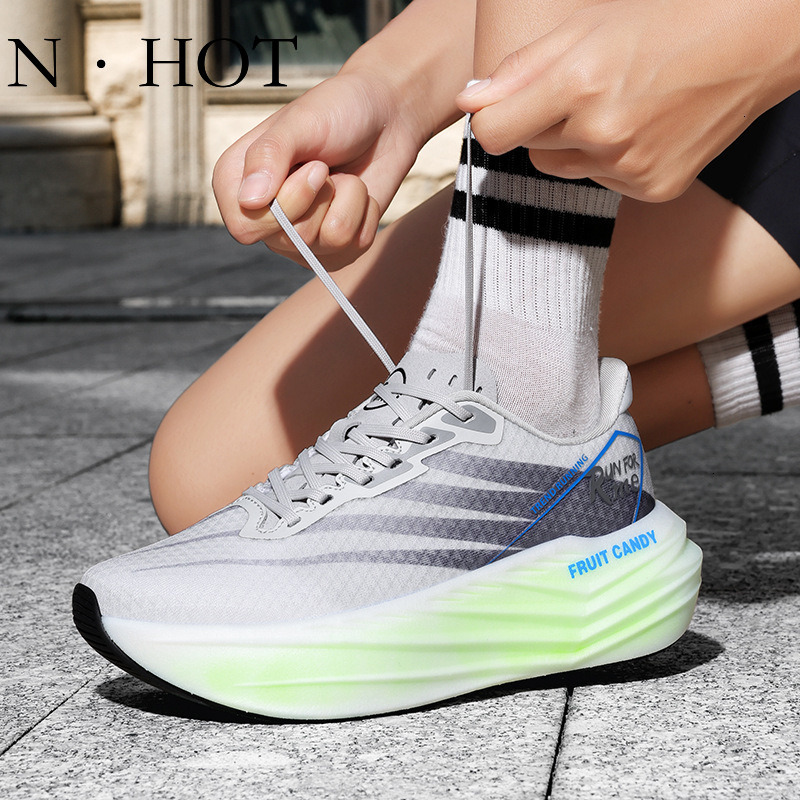 NHOT New Designer Luxury Fashion Carbon Plate Men's And Women's Sports Shoes Versatile Trendy Outdoor Breathable Lightweight Running Shoes S