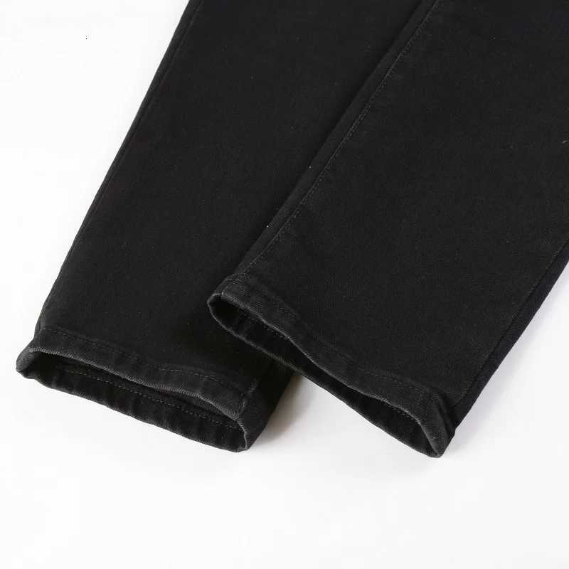 Men Leather Patch Biker Jeans for Motorcycle Strtwear Holes Ripped Patchwork Stretch Denim Pants Black Skinny Tapered Trousers X250924
