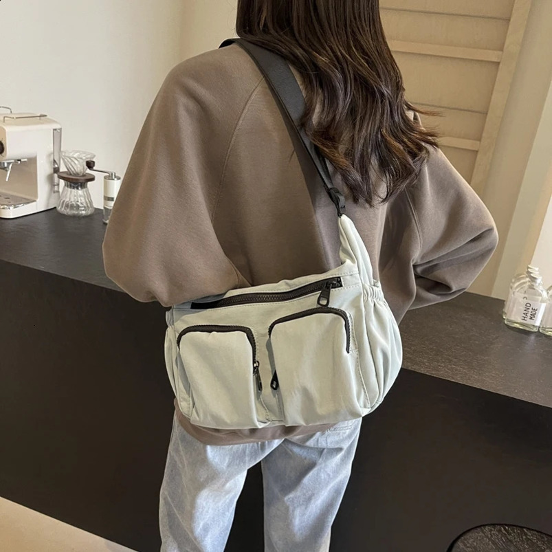 Womens Fashion Handbag Large Capacity Canvas Fully Matched Messenger Bag Adjustable Shoulder Strap Travel Shopping 240828