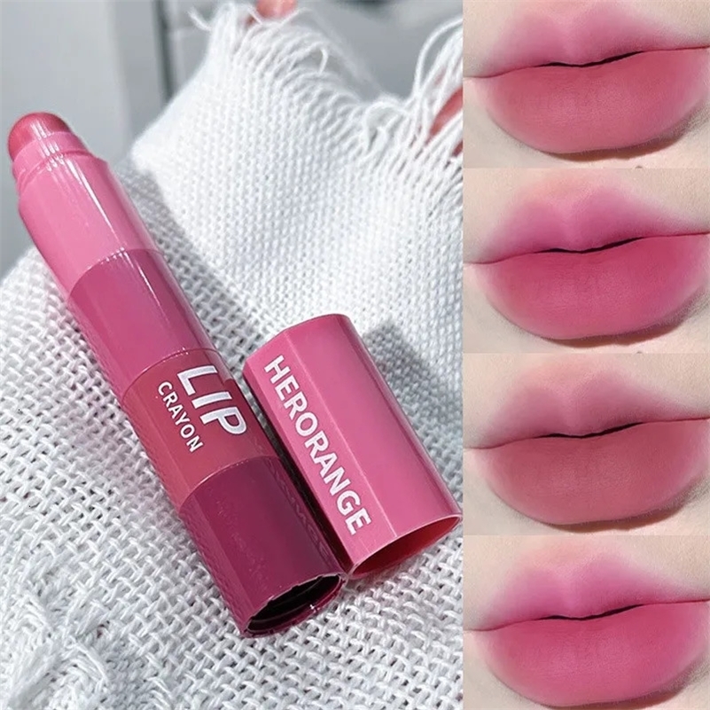 Mini Lipstick Set Matte 4 Colors Lipstick Combination 4 Sections Velvet Grapefruit Red Lip Pigment Non-stick Cup Lip Gloss kit 240626