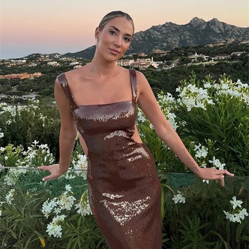 Elegant solid sleeveless spaghetti strap dress with square neckline exposed waist no back sequins Rodes womens holiday party Vestidos 241125