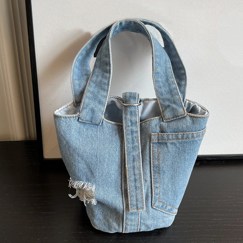 Womens street handbag fashionable denim solid color casual shoulder bag dating party shopping womens 240817