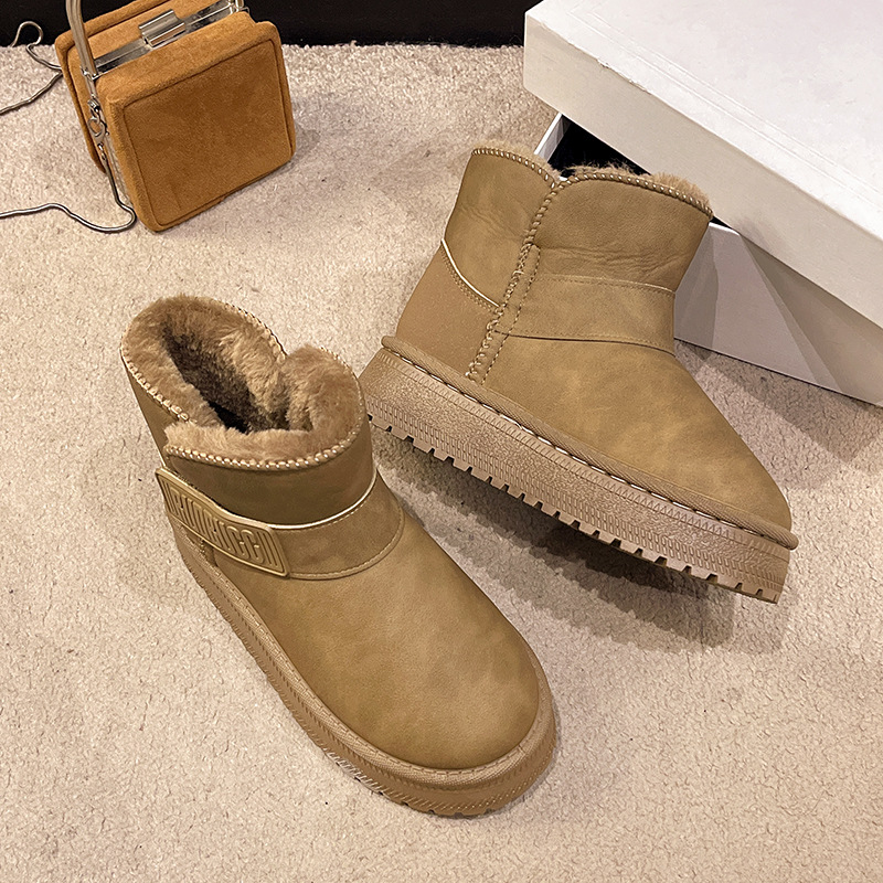 hot Free delivery designer Ladies' snow boots Fashionable and comfortable snow boots are essential for commuting