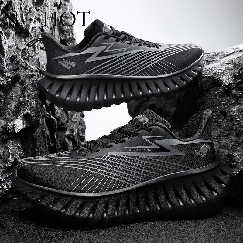 NHOT Designer Luxury Outdoor Marathon Running Shoes Couple's Blade Bottom Shock Absorbent Ultra Light Racing Shoes Men's Wear Resistant Casu
