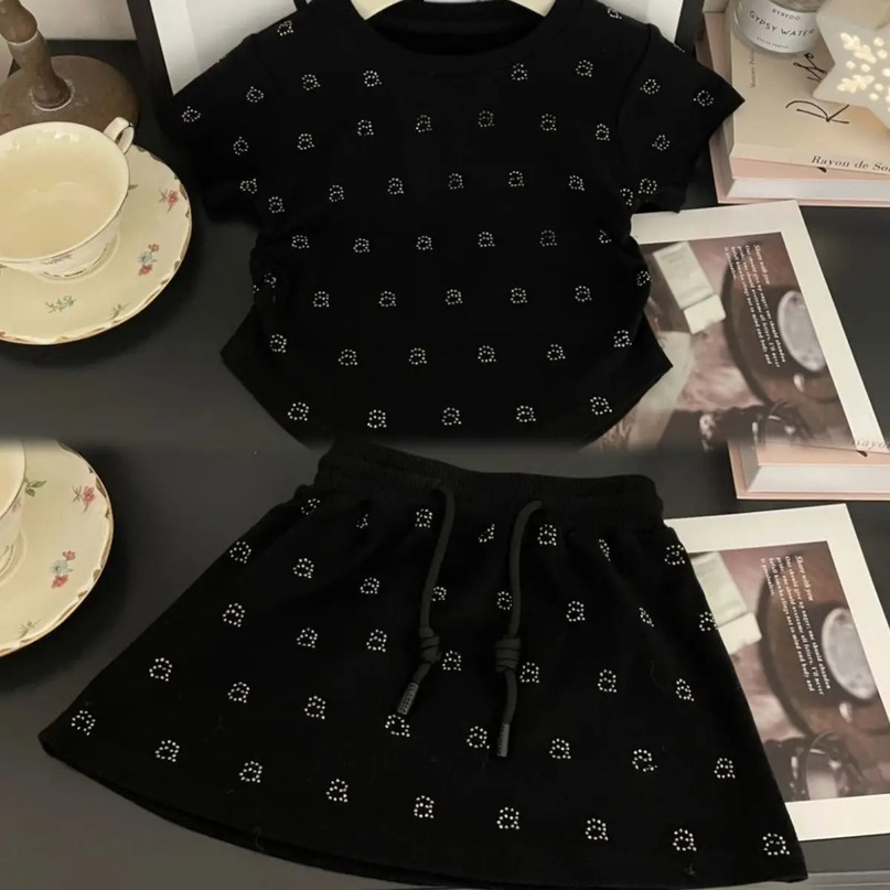 Summer Set For Womens Fashionable Korean Printed Letter Short Sleeves T Shirt half Length Skirt 240423