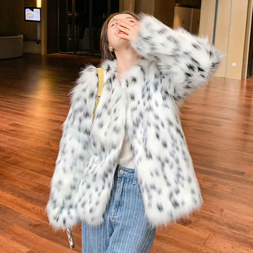 Womens Fur Faux Leopard Print Jacket Thickened Coats Short Fashion Street Korean Version Winter 220927
