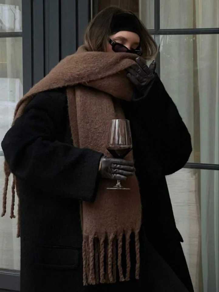 Winter Scarf Women Luxury Autumn Winter Cashmere Scarf Thickened Warm Shawl Classic Tassels Fluffy Scarf Solid Color Soft Shawl W251021