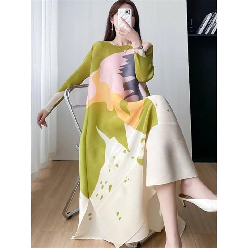 Miayke Loose Large Size Casual A- line Dress for Women Summer Pleated round Neck Printed Temperamental Minority 240429