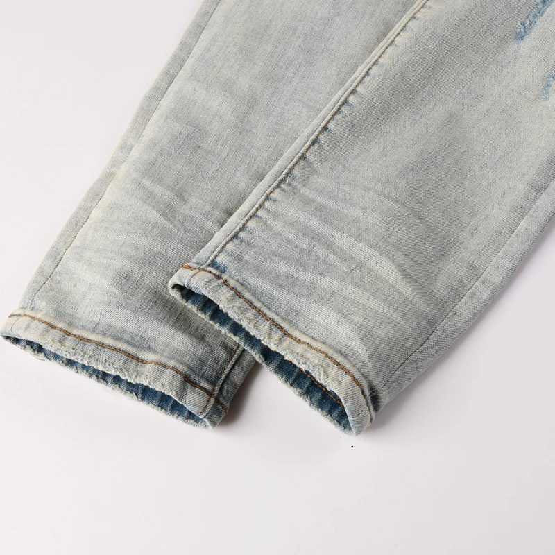 Fashionable new highquty mens jeans with pleats washed water nostalgic perforations red patches mens light blue jeans X250924