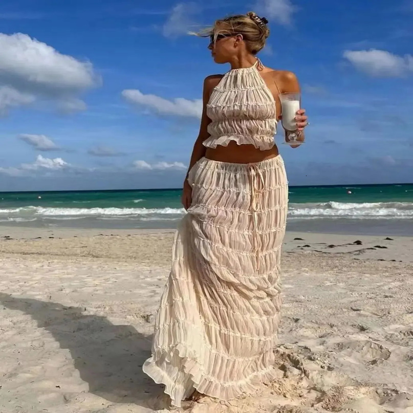 Elegant White Sleeveless Backless Hang Neck Style Tops And Long Skirts Two Piece Set For Women Summer Party Beach Outfit 240423