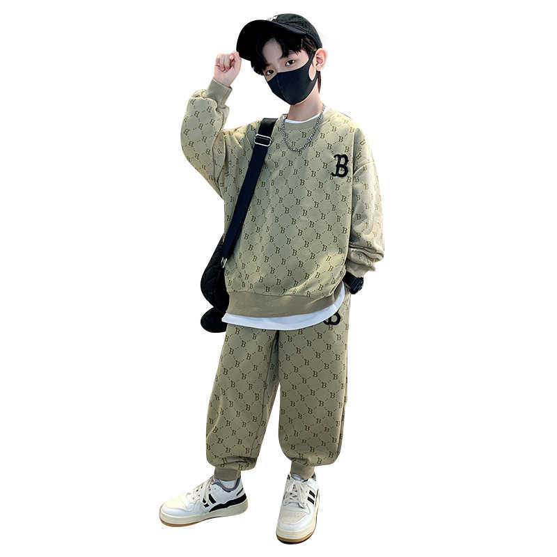 Boys Spring Outfit Set 2025 Childrens Letter Sweatshirt TwoPiece Set for Older Kids Trendy Brand Spring and Autumn Clothes Letter Print C250924