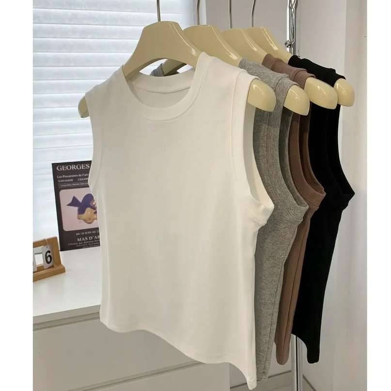 Tank Top Camisole Vest for Women Round Neck Colourful Basic Sleeveless Undershirt Cotton Tees with Coverage Side Cleavage 250515