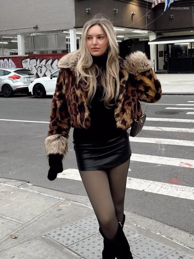 Women's Down 2025 Winter Animal Leopard Print Faux Fur Jacket For Women Luxury Y2K Long Sleeve Warmth Coats Lady High Street Chic Outerwear