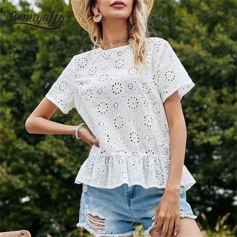 Crew Neck Hollow Out Womens Tops and Blouses Fashion Summer Short Sleeve Pleated Women Casual White Blouse 210510