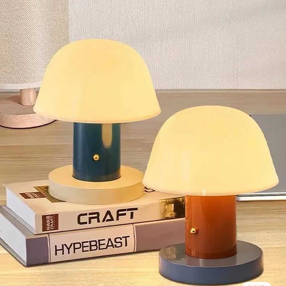 Mushroom table lamp bedroom bedside decorative lamp USB charging LED touch switch desk lamp C251115