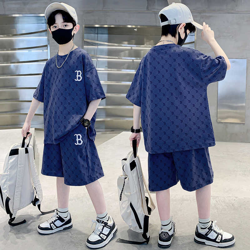 3146 people have rated positivelyBoys Summer Outfit Set 2025 New Stylish Summer Short Sleeve for Older Boys C250924