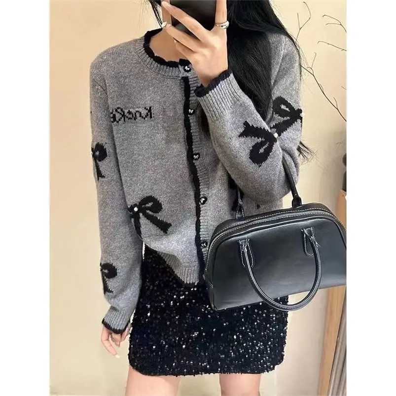 Comprehensive Youth Knitted Open Knitted Woolen Sweater Autumn Style Long Sleeve Bow Printed Korean Sweater Top Fashion Sweet Womens Wear 241128