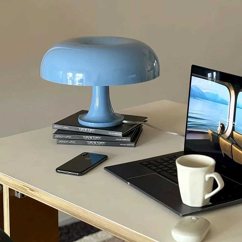 Mushroom Design Table Lamp USB Powered Mushroom Night Light Decorative Desk Lamp for Home Bedroom Living Room C251115