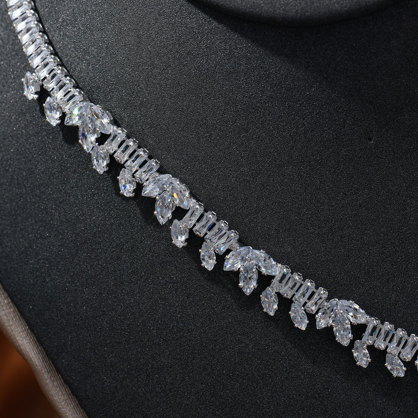 HIBRIDE Simple Water Drop Crystal Cubic Zirconia Necklace Earrings Set 4PCS Jewelry For Women African Beads Jewelry Set N-297 250417