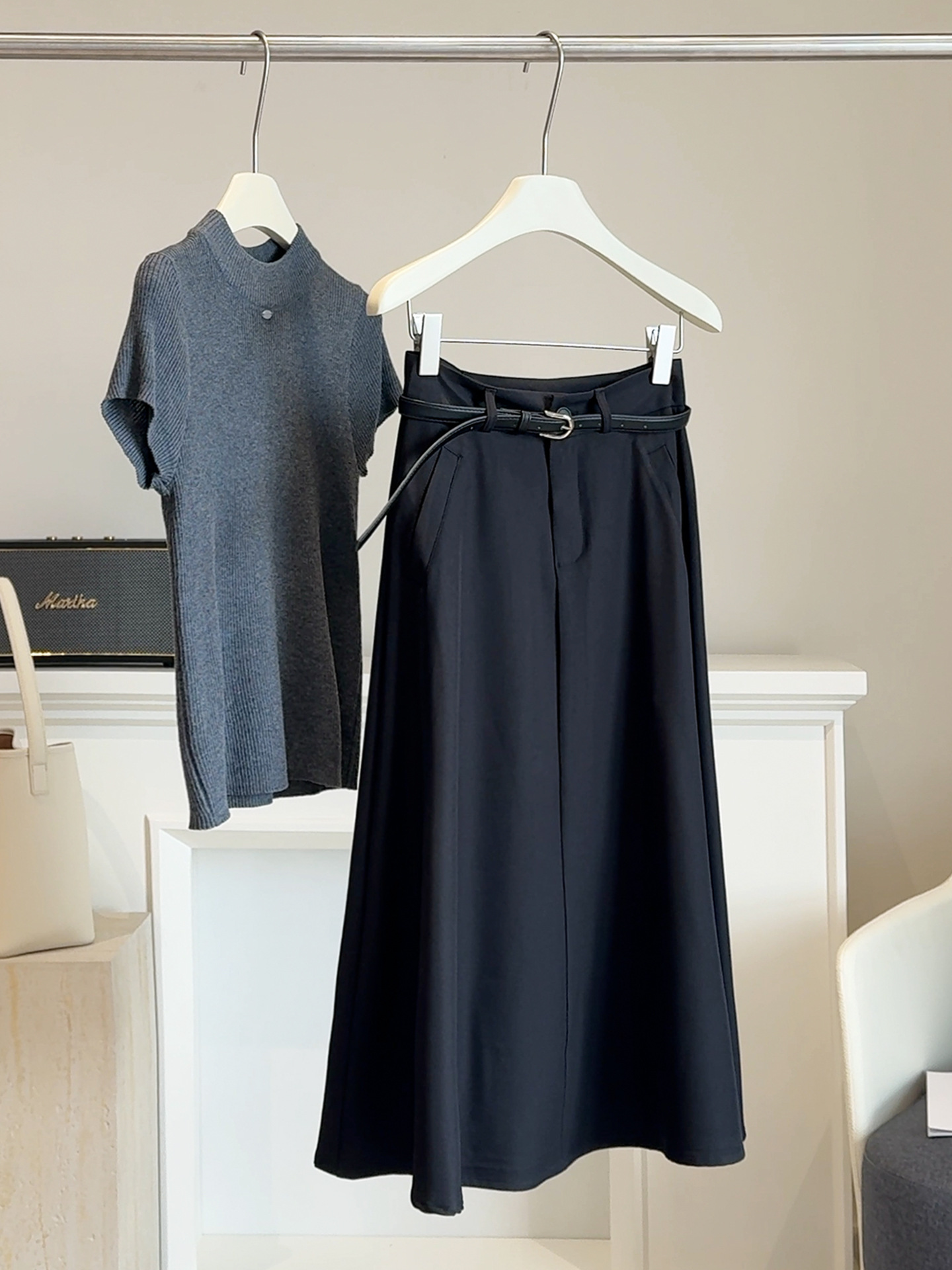 SL140 New elegant slim drape mid-length skirt