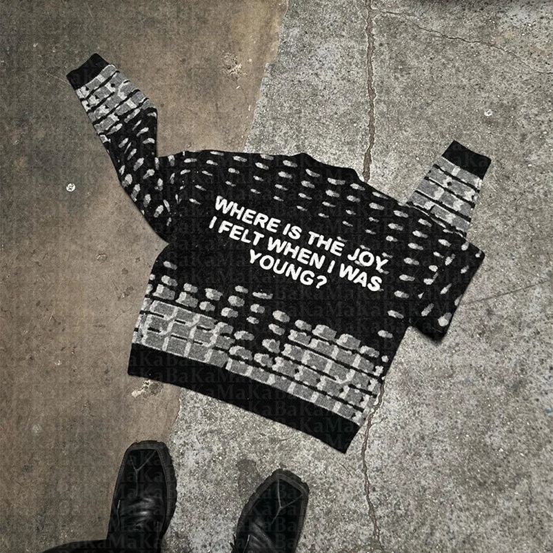 Mens retro Knitwear Y2K letter graphic sweater winter Harajuku oversized pullover sweater unisex youth fashion clothing 241007