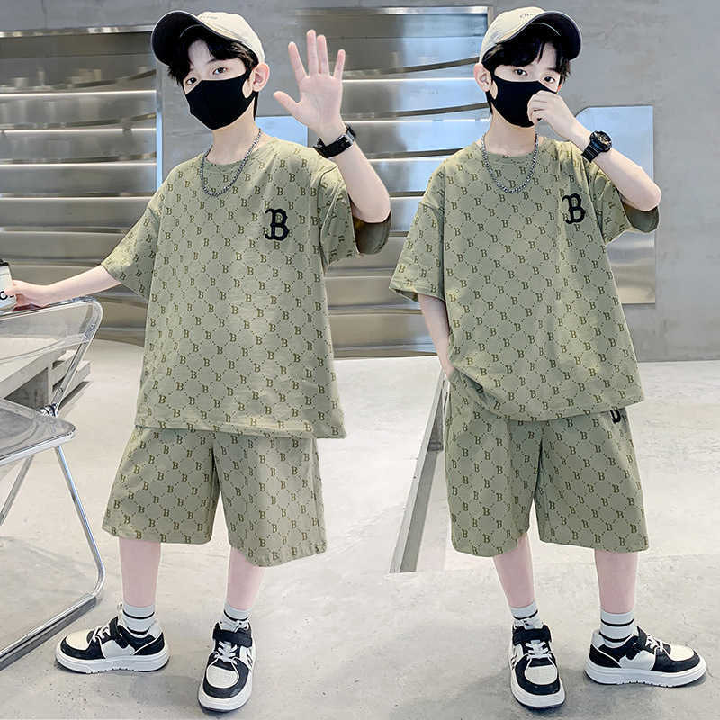 3146 people have rated positivelyBoys Summer Outfit Set 2025 New Stylish Summer Short Sleeve for Older Boys C250924