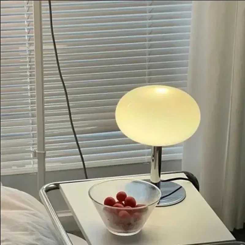 Girls Home Bedside Table Lamp Bedroom Interior Lighting Room Decoration Night Light Study Desk Lamps Atmosphere LED Lights C251115