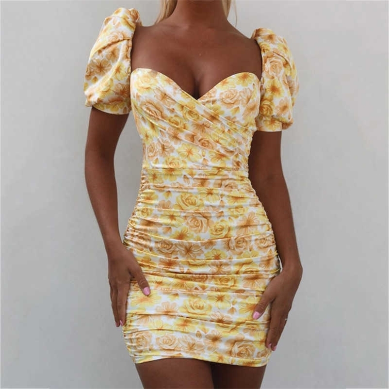 DEAT Women Print Pleated Short Puff Sleeve Buttocks Dress Square Collar High Waist Slim Fashion Spring Summer 11B628 210709