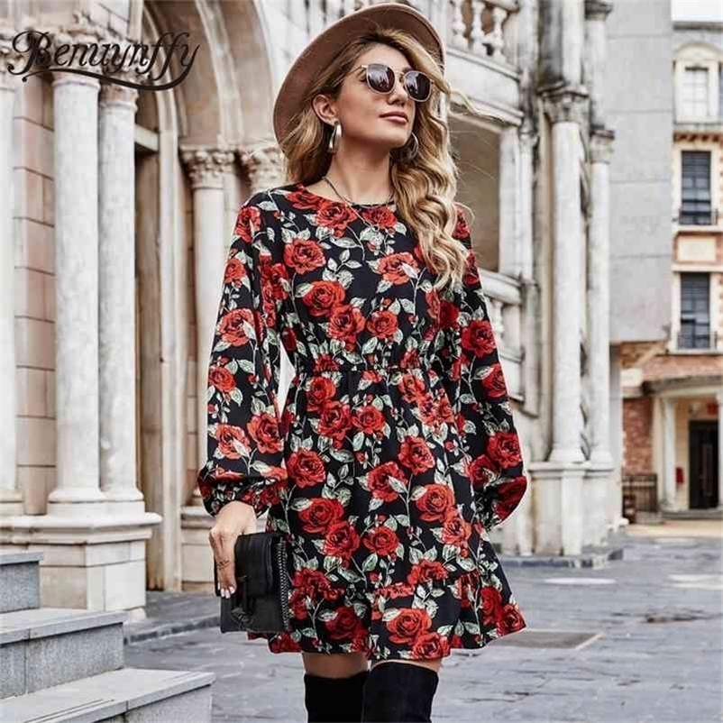 Autumn Women Vintage Floral Print Ruffle Hem Short Dresses Elegant O-Neck Long Sleeve High Waist A-Line Slim Dress 210510
