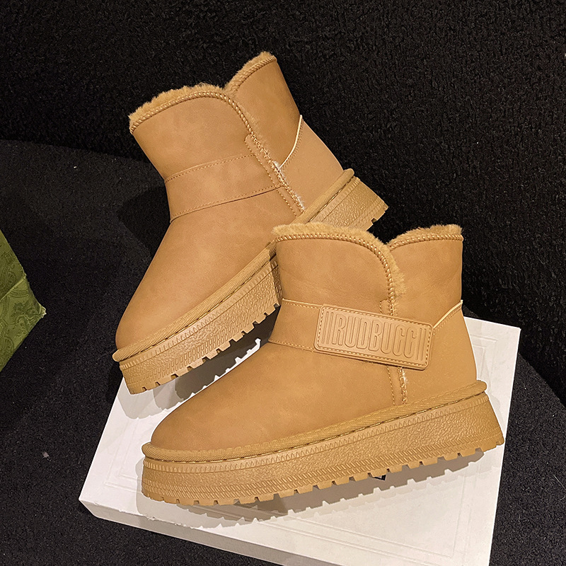 hot Free delivery designer Ladies' snow boots Fashionable and comfortable snow boots are essential for commuting