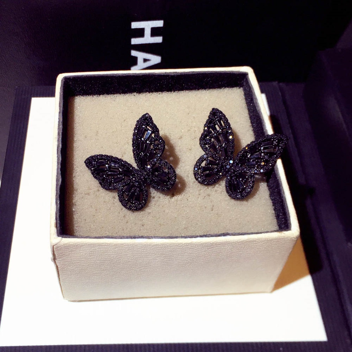 Black Butterfly Zircon Inlaid Earrings All-match Commute Gifts for Women Designer Women Jewelry Wedding Valentine's Day Gift