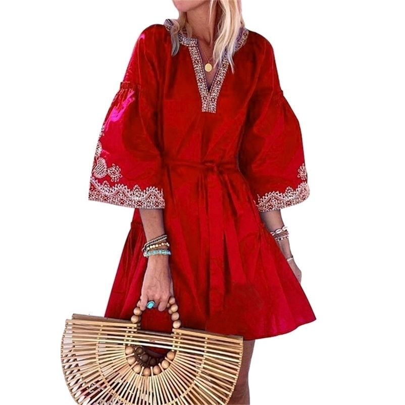 Women Dress Lantern Sleeve V-neck Printing es Red Blue Plus Size Sexy Vintage Summer Fashion 210513