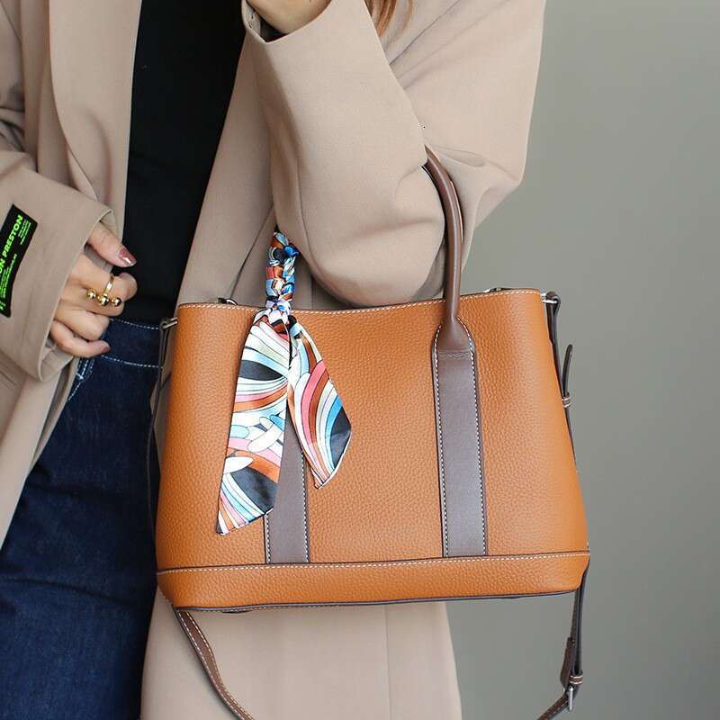 Designer Bag Tote Bag Shoulder Bag New Trendy Autumn Winter Genuine Leather Handbag Single Shoulder High End Versatile Fashion Tote Crossbody Women S 