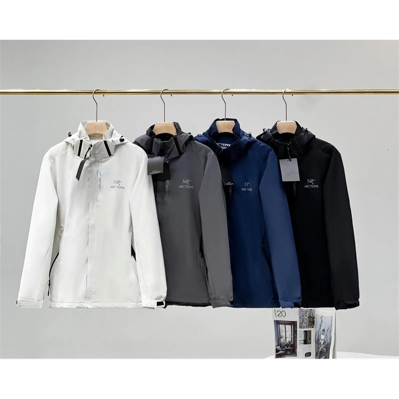 Men's Jackets 2024 Spring And Autumn Casual High Quality Hooded Baseball Jackets Outdoor Sports Jacket Top Men's Windproof Zipper Jacket 231