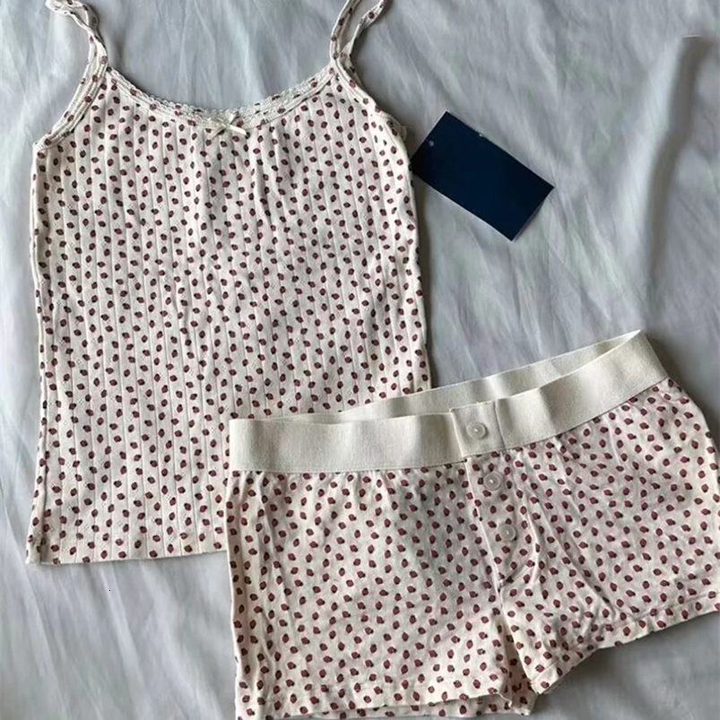 Strawberry Vest Shorts 2 Pieces Set Woman Eyelet Bow Slim Tank Top with Elastic Waist Patchwork Straight Short Pant Sweet Sets 250228