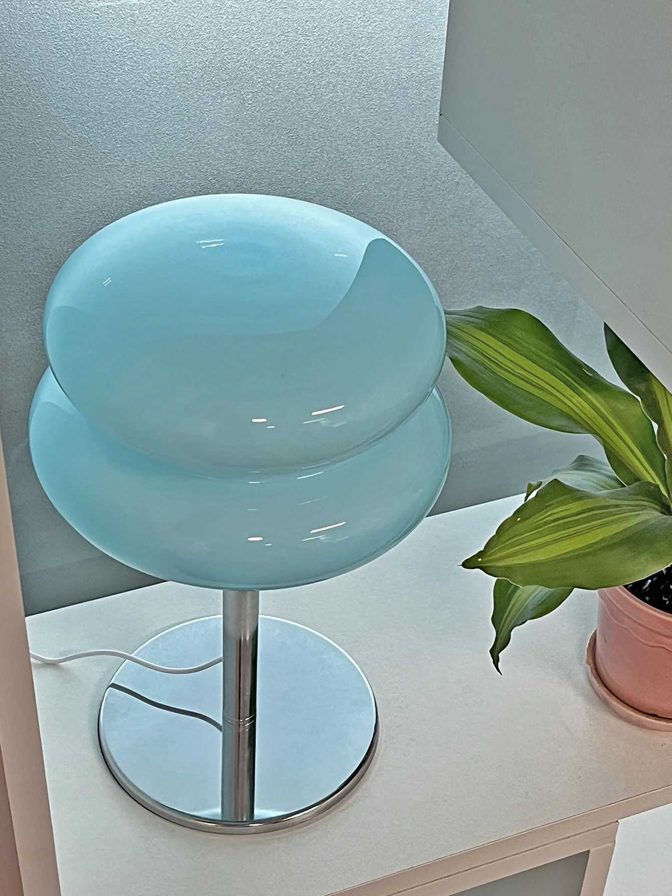 Tricolour LED Modern mushroom glass and iron lampshade desk lamp with chargerTable lamp home decor restaurantbedside bedroom C251115