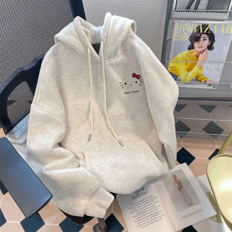 Sanrio Autumn and winter sweet and cute Hello Kitty series hooded sweatshirt Kawaii new warm and thickened girl heart top gift L250924