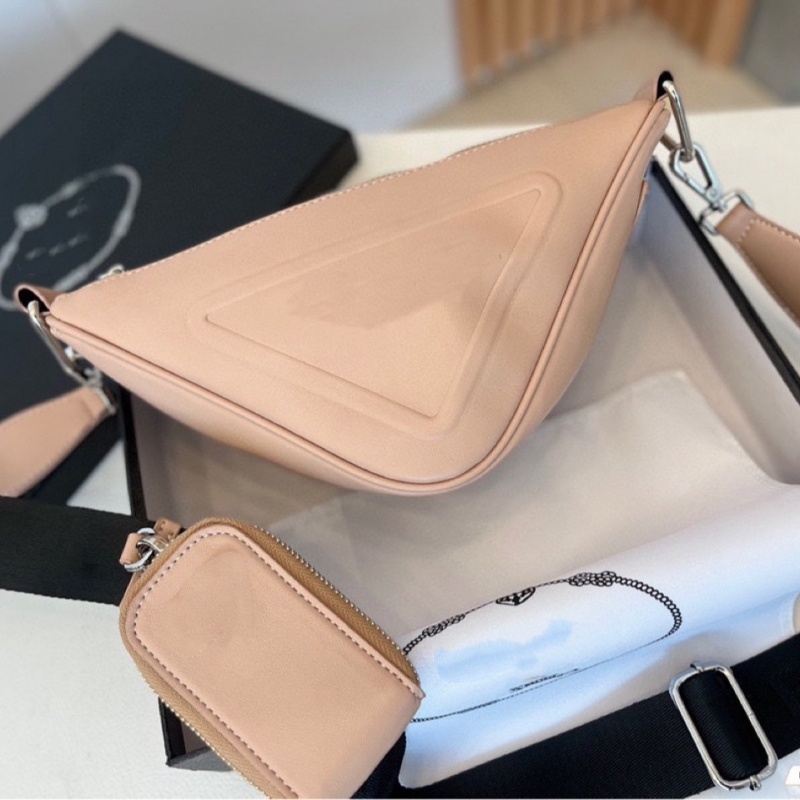 Luxury Waist Bag Fashion Crossbody Chest Bag Designer Black Leather Bumbag -0 Classic Zipper Fanny Pack Fashion Pillow Handbags Fannypacks Wallets ABP