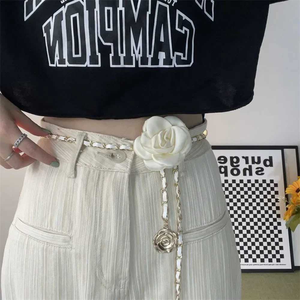 Fashion 1PC Lady Camellia Waist Chain for Women Highend Black White Flower Body Chains Jeans Dress Jewelry Decoration Wholesale D250924